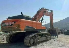 Doosan DX520