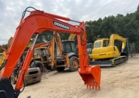Doosan DX60