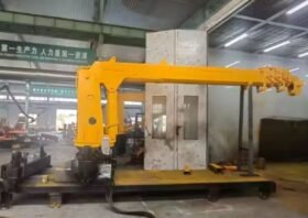 8T Folding Arm Crane
